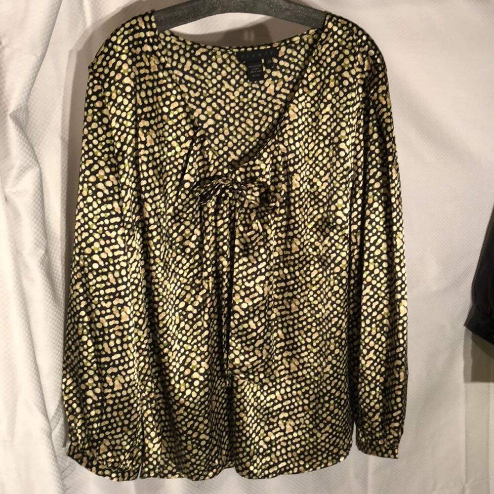 Ninety Black dot pattern blouse w/bow nwot